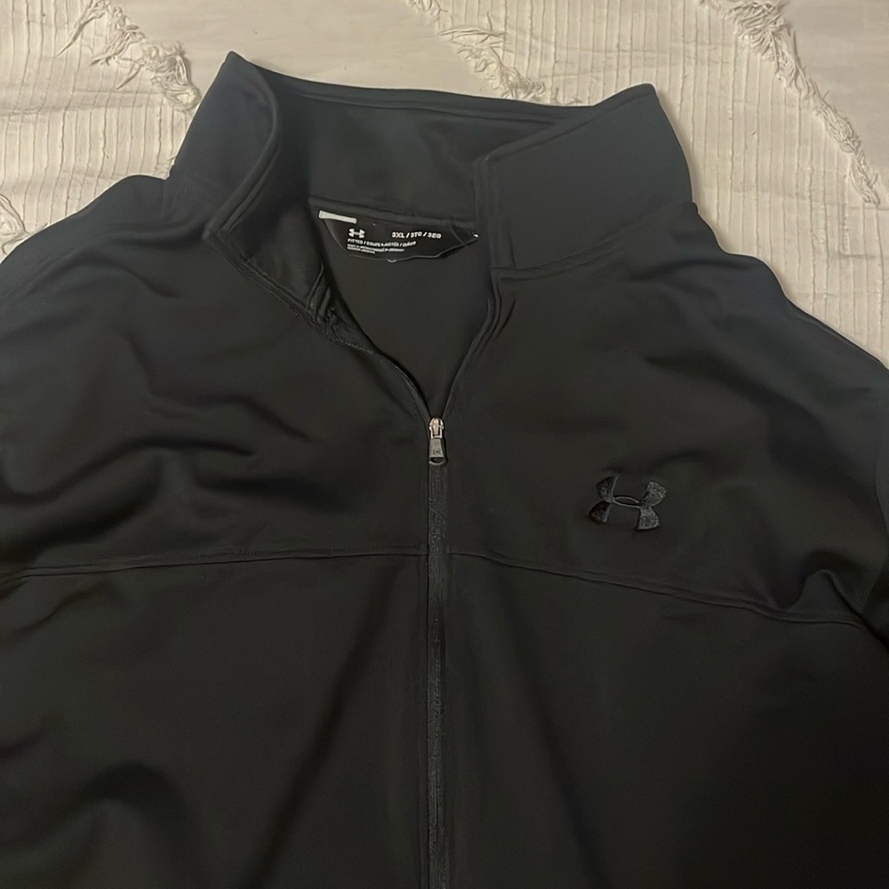Under Armour Zip Up jacket